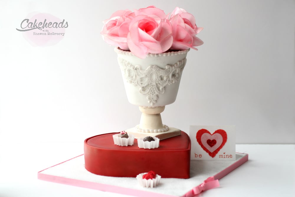 Valentine's pedestal & box of chocolates cake, part 2
