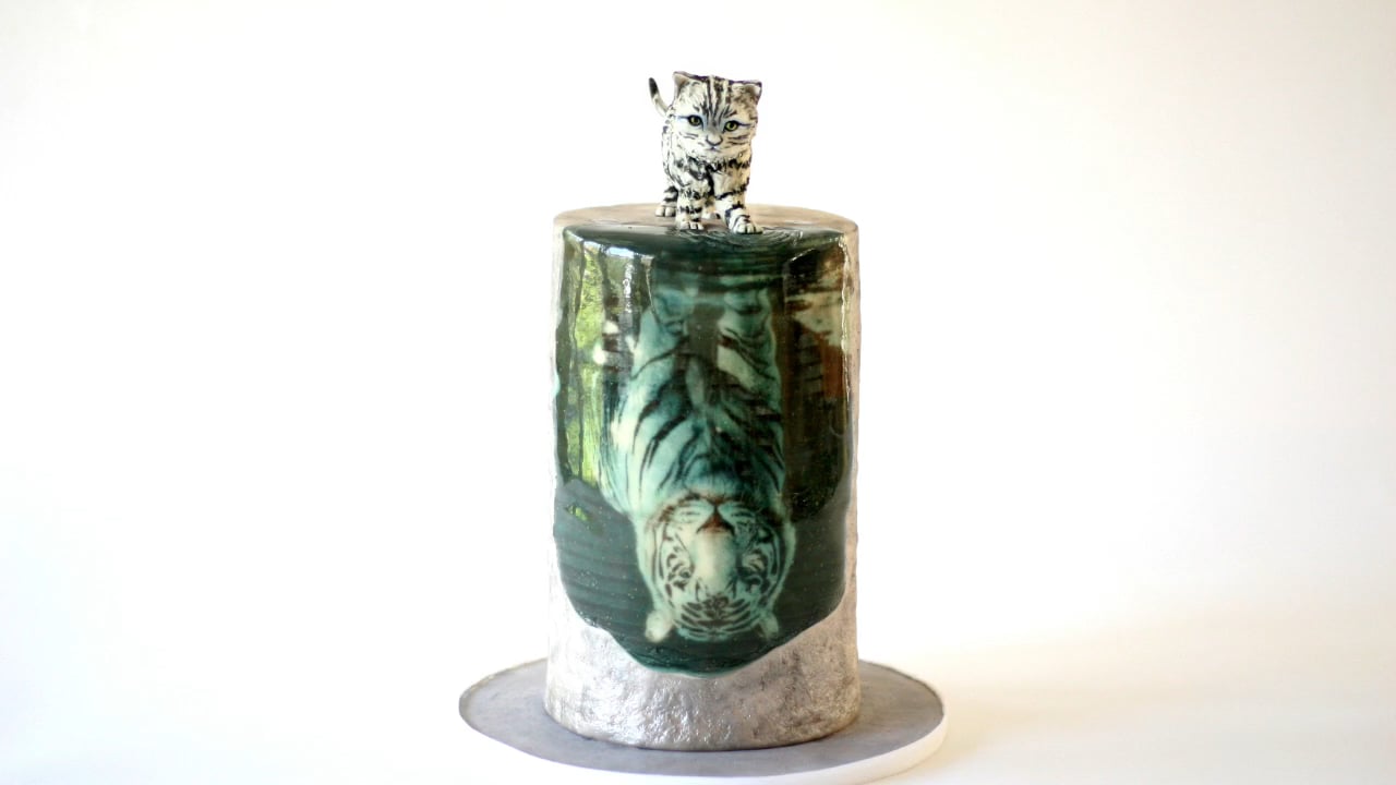 Tiger Reflection Cake