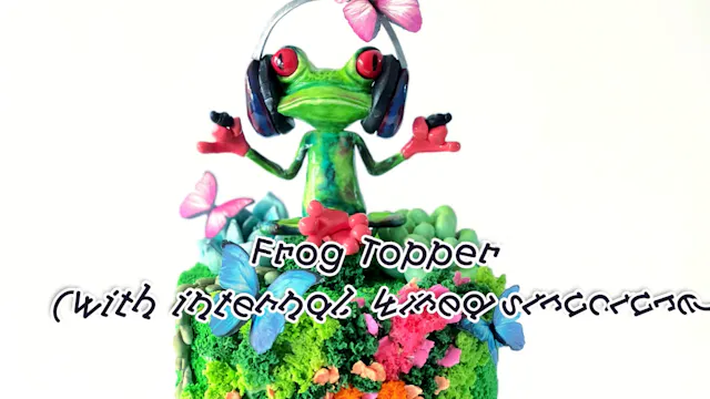 Frog Topper