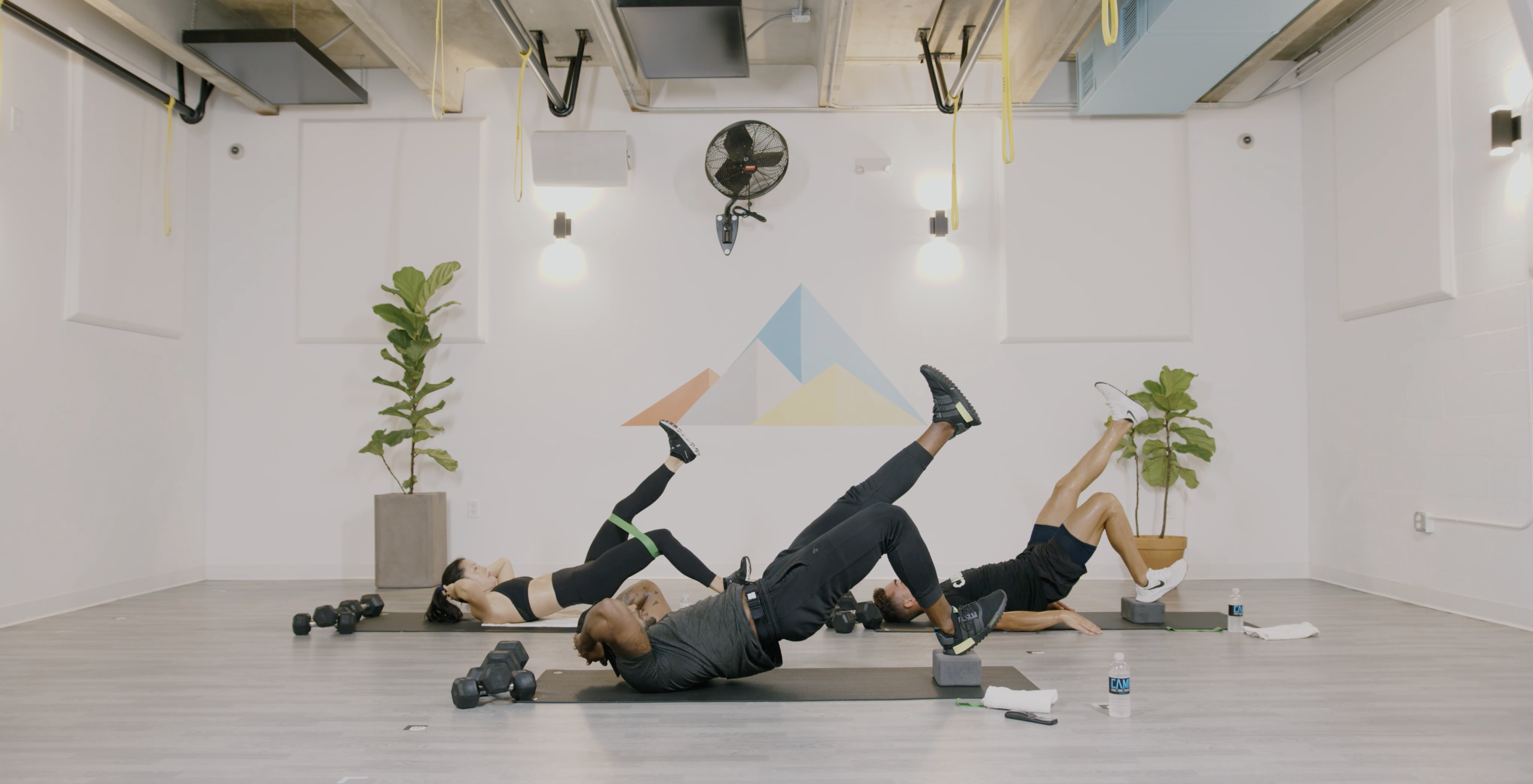 HIIT - Next Level Ass + Abs with Reggie