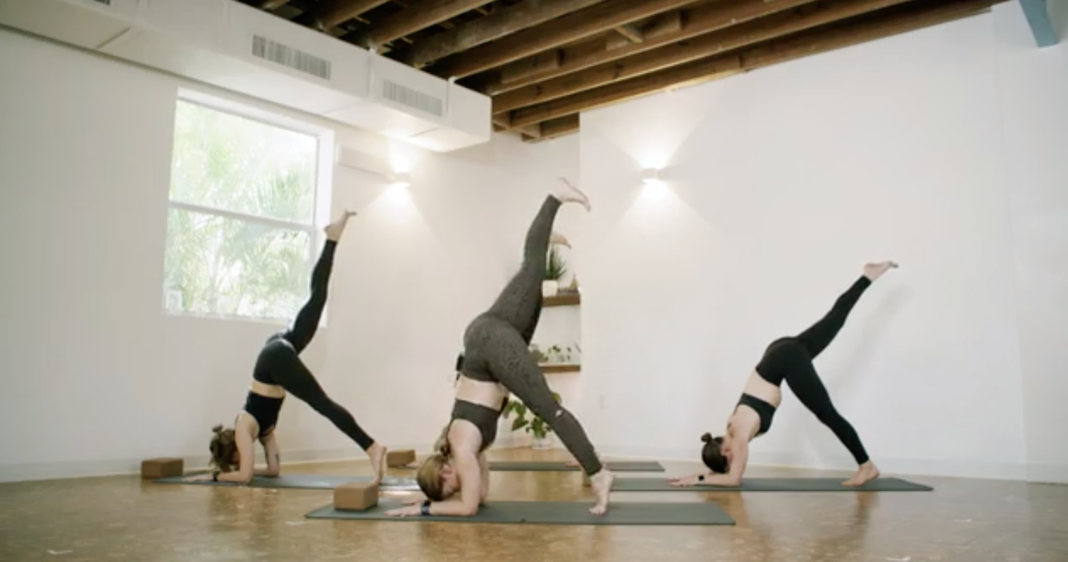 Yoga - Root Flow with Ashley