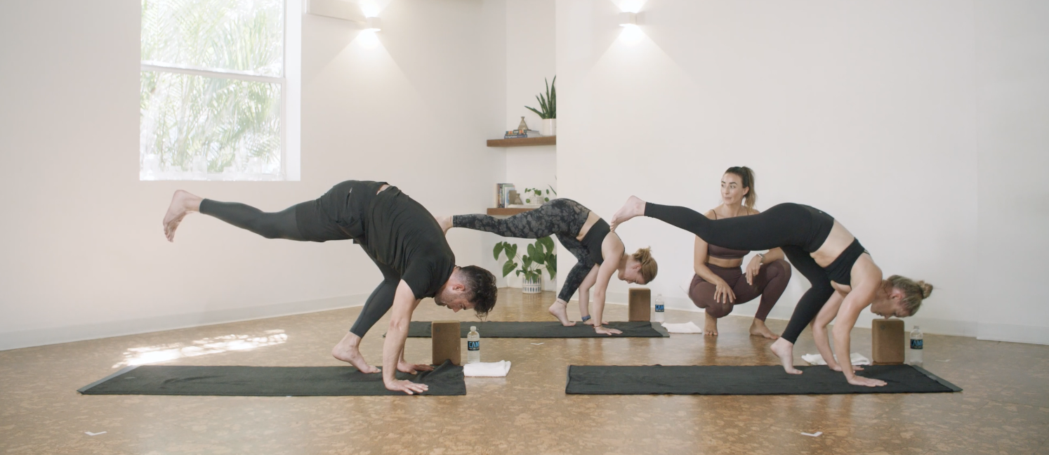 Yoga - Flow to Crow with Jamie