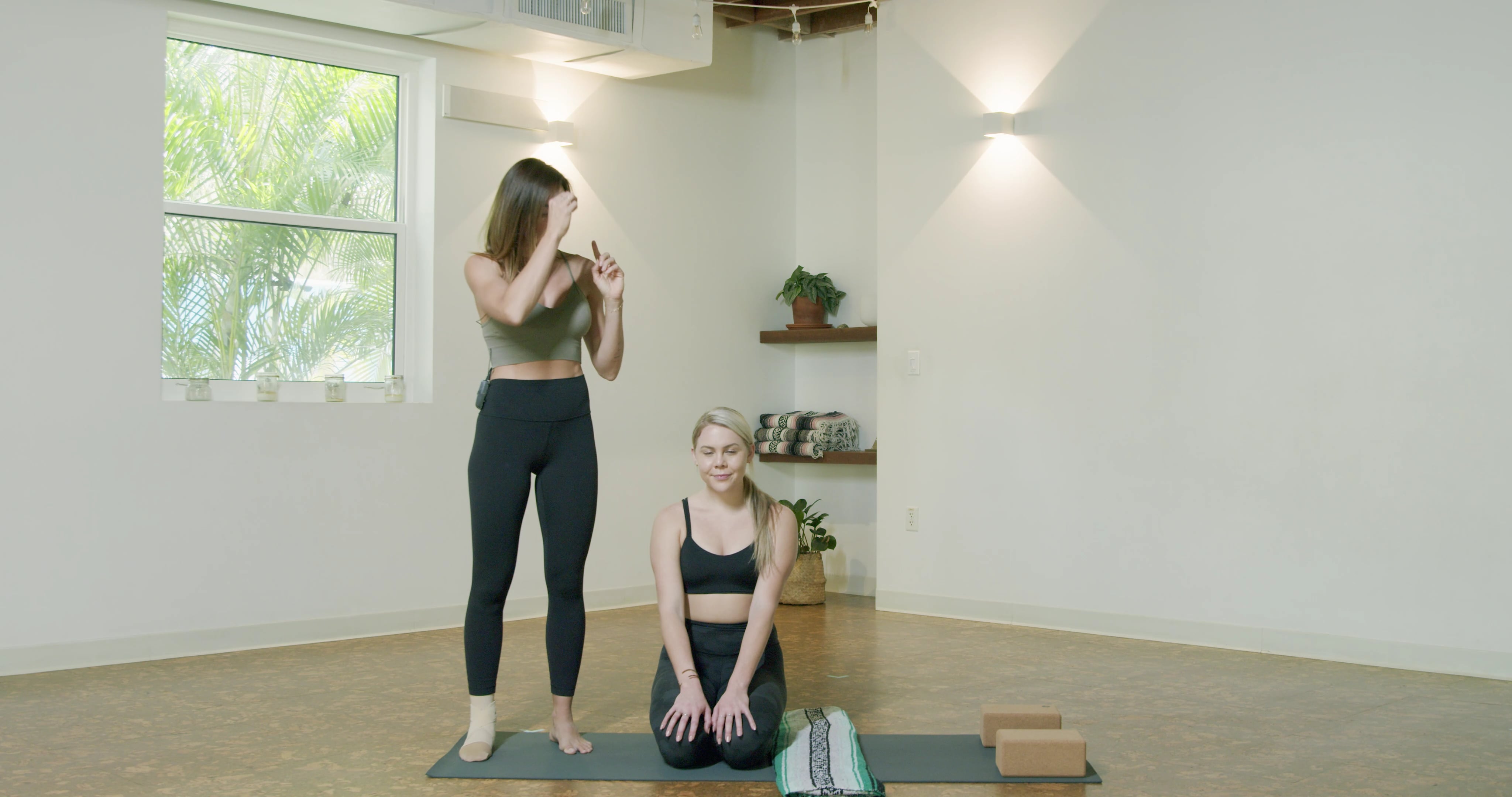 Hip Mobility Flow with Jamie