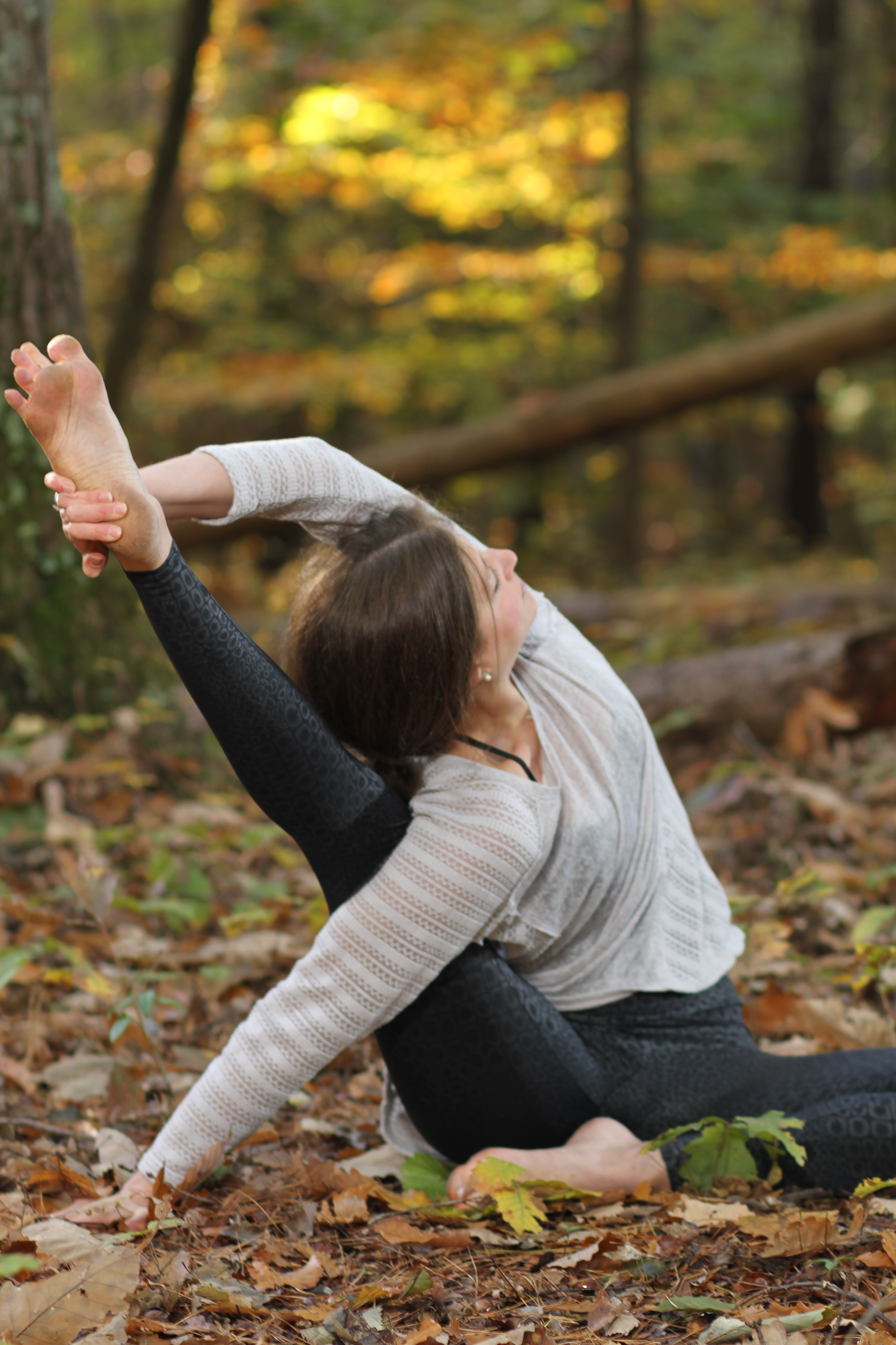 Surya Yantrāsana (The Sundial Pose)