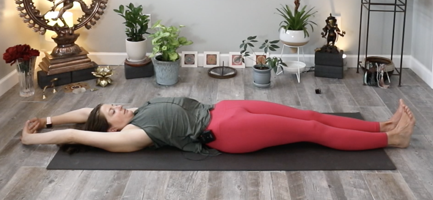 Tataka Mudrā: The pond gesture