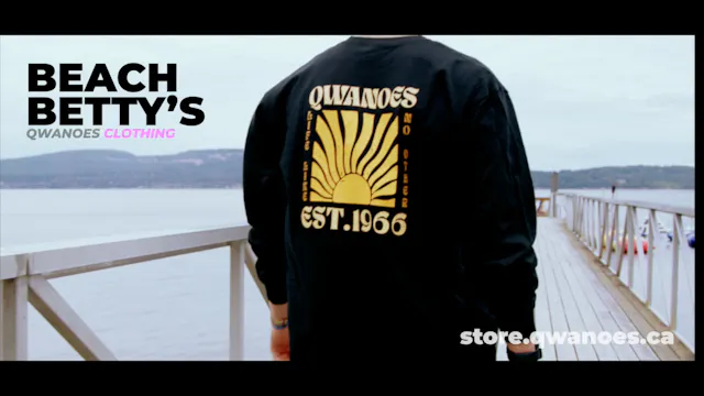 Beach Betty's Online Store - Qwanoes Clothing and More!