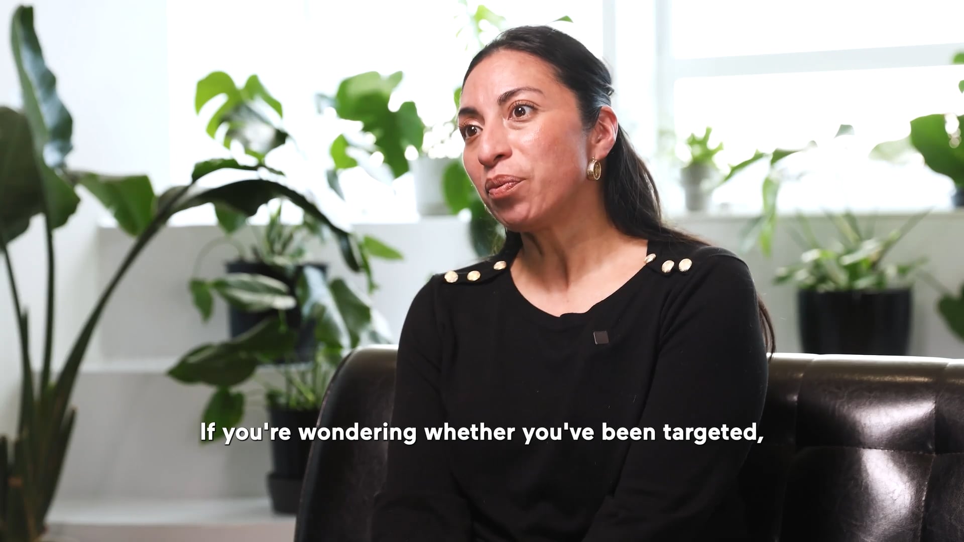 Warning Signs For Identity Theft (Highlight)