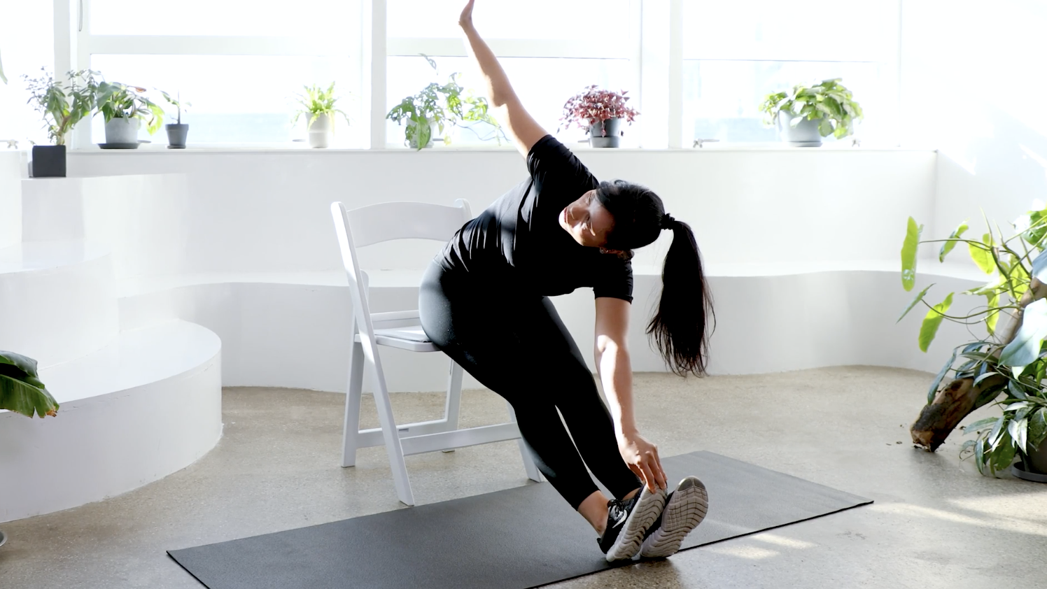 Exercício sentado para relaxamento (Português)