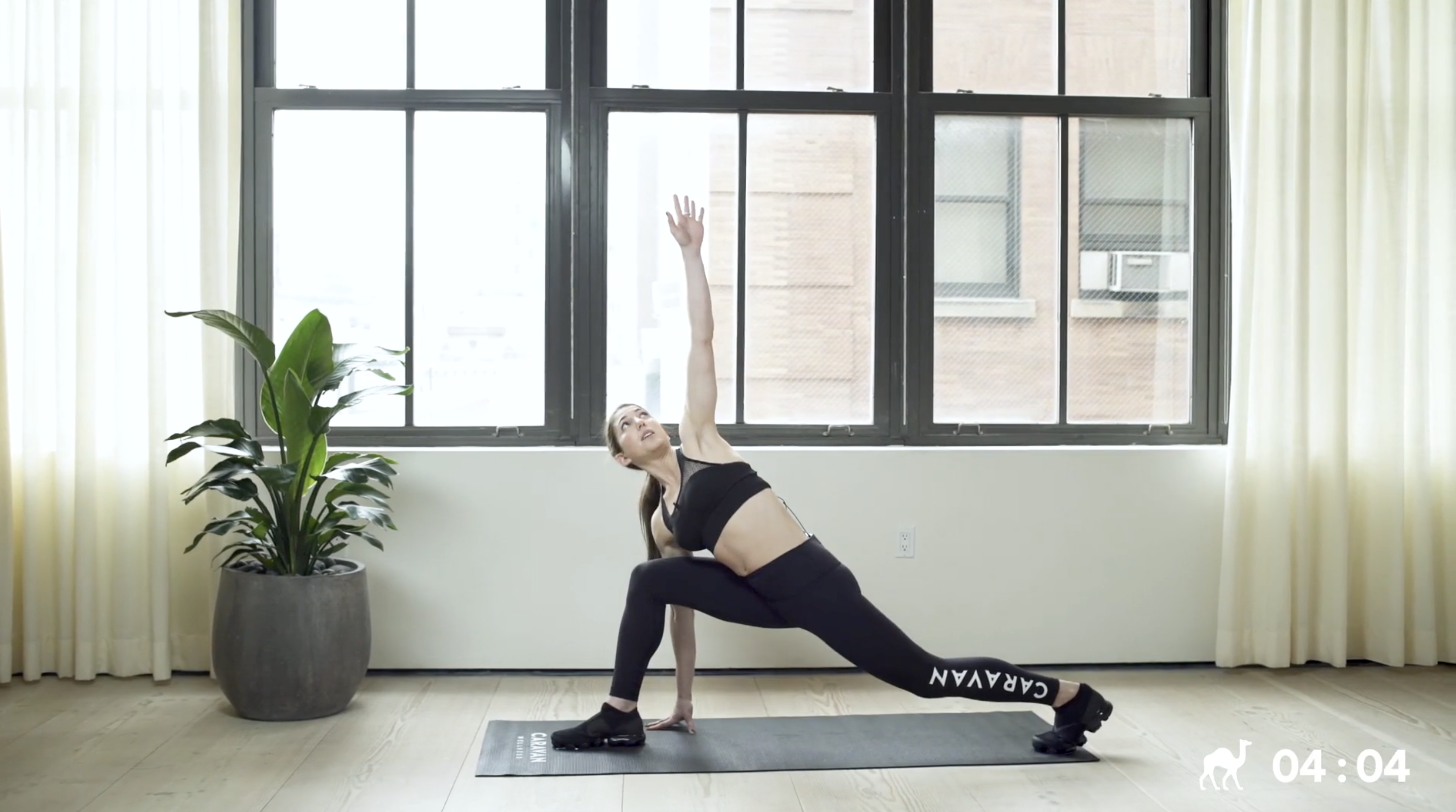 5 Min Caravan Deep Stretch