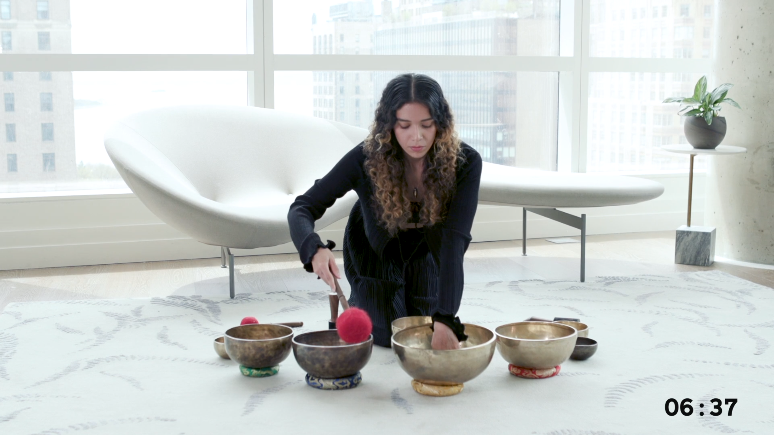 10 Min Sound Healing For Relaxation