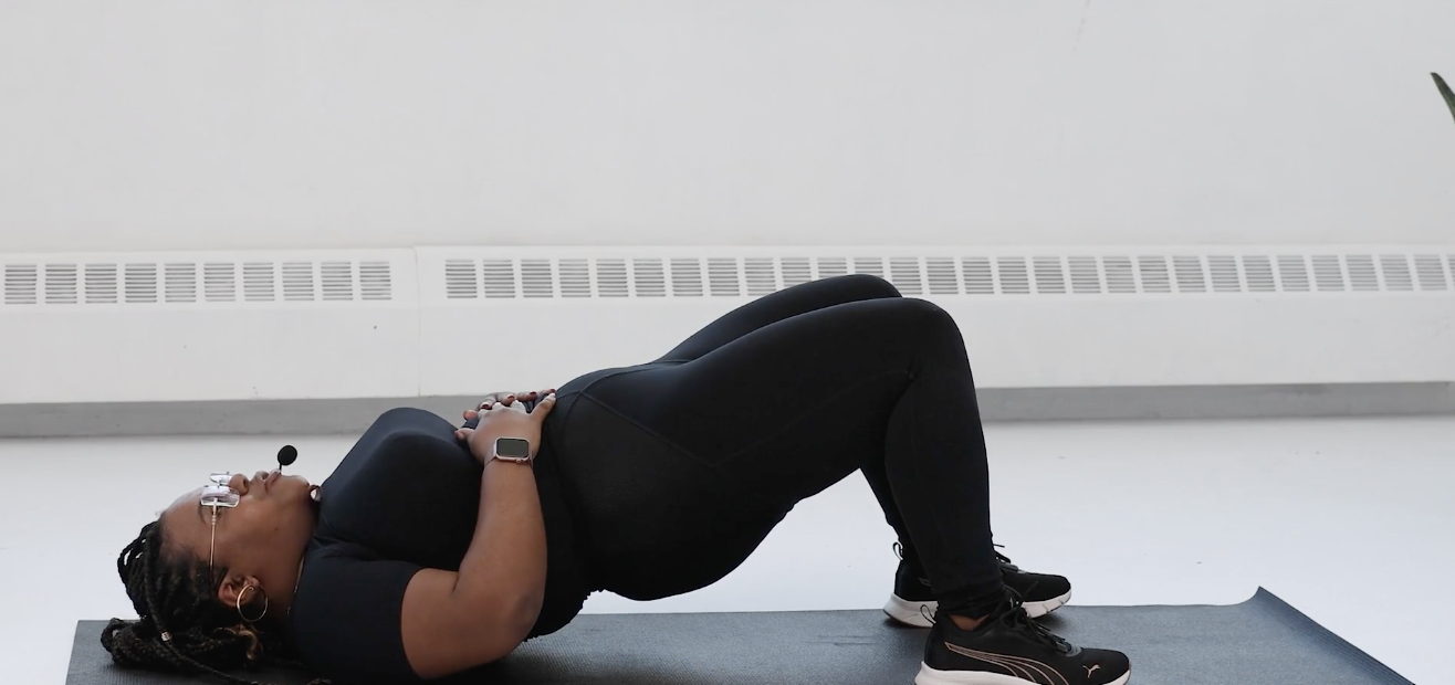 2 Min How To Do Glute Bridges