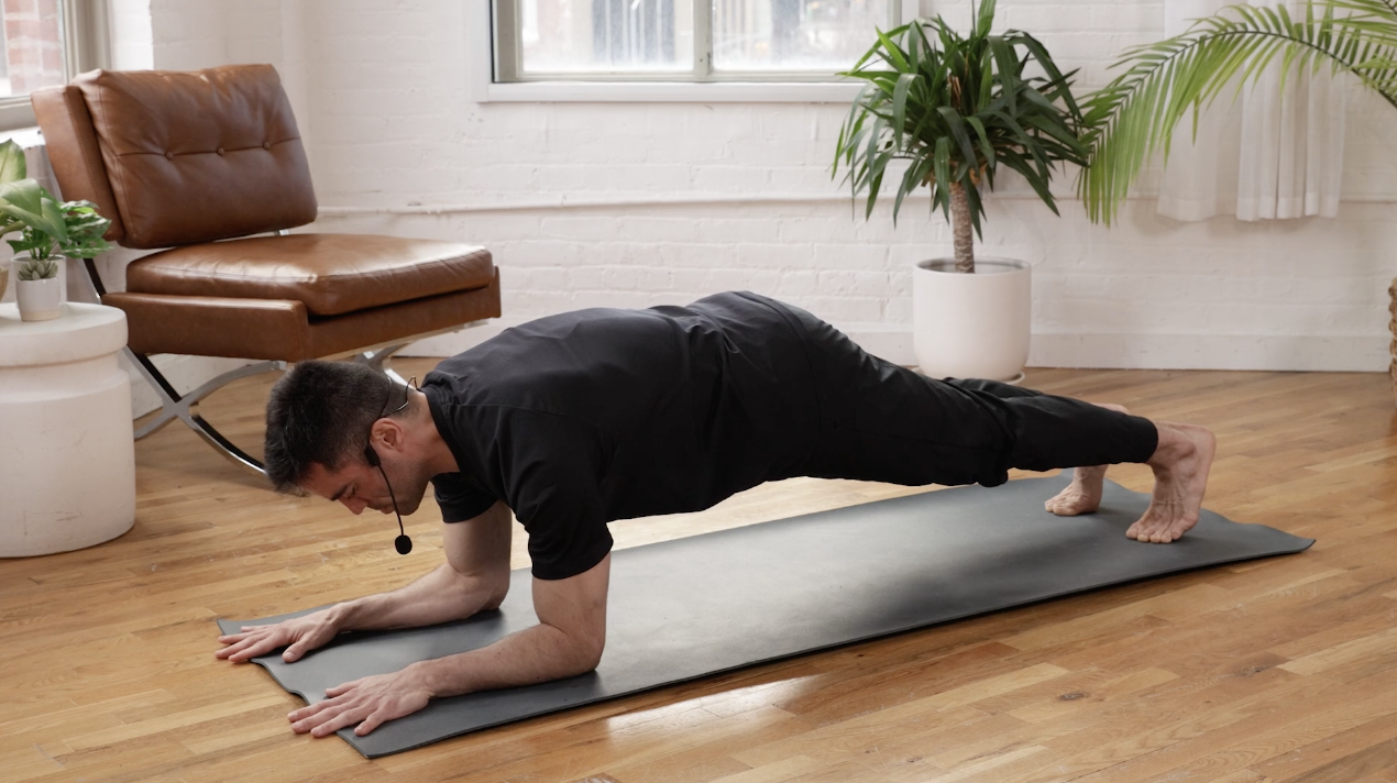 Movimiento por el núcleo (Español)