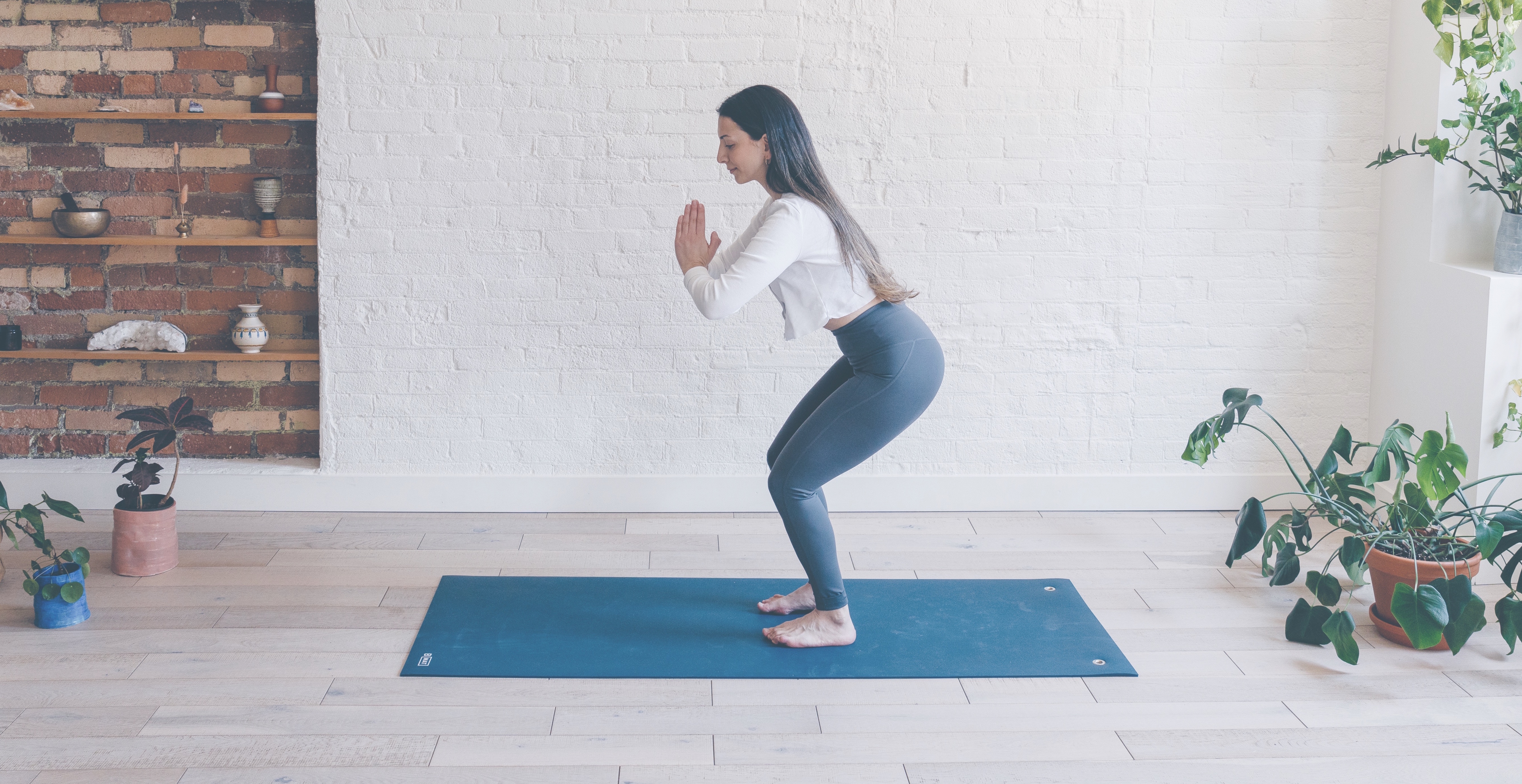 20 Min Glute-Focused Flow at Home