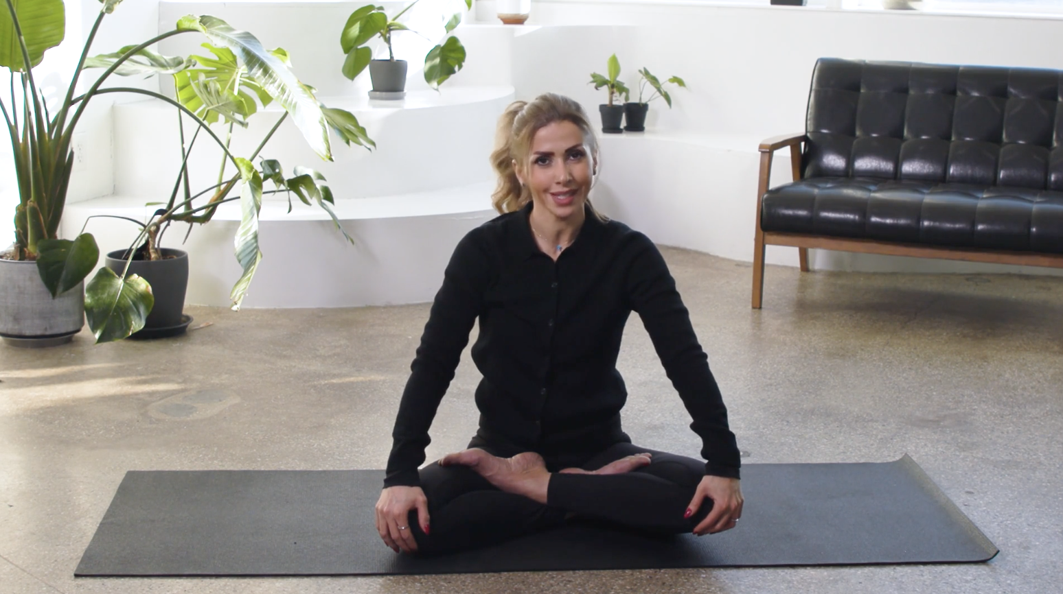 (العربية) يوجا الجزء العلوي من الجسم