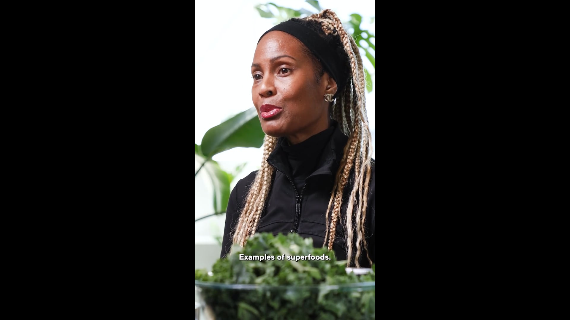 Examples Of Superfoods (Highlight)