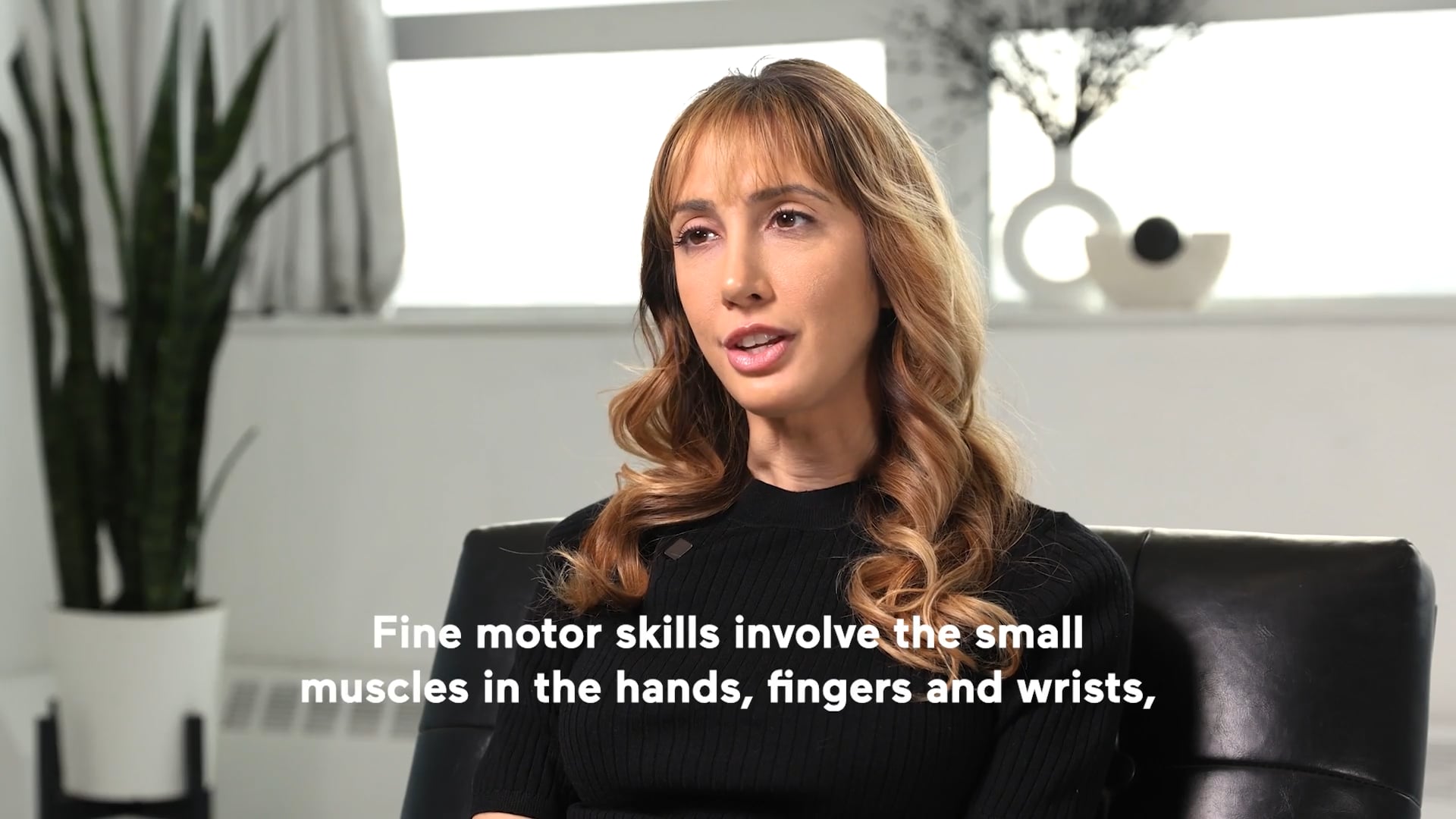 Fine Vs. Gross Motor Skills In Kids (Highlight)