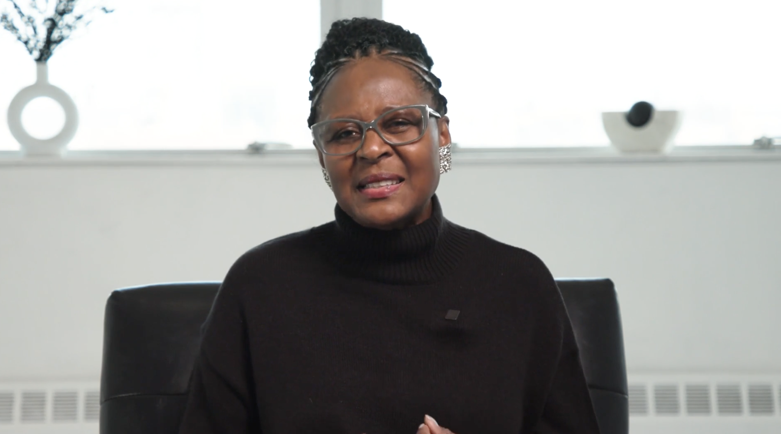 5 Min The Power Of Non-Verbal Communication