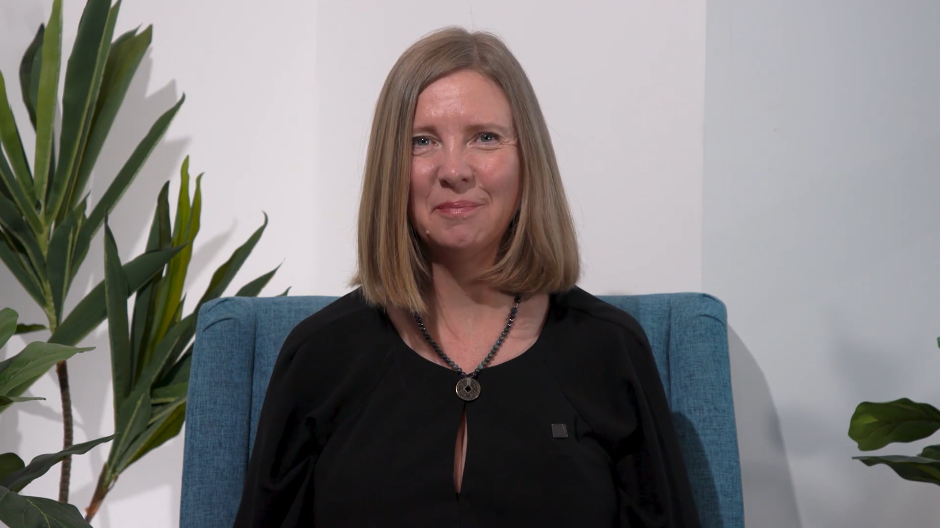 5 Min How To Stay Social As You Age