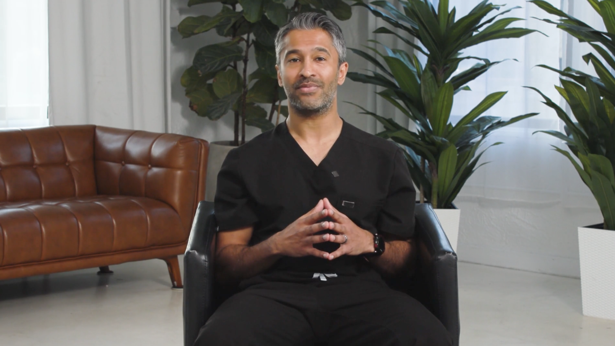 2 Min What To Expect Before & After A COVID Vaccination