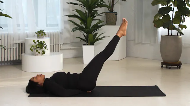 10 Min Pilates For Daily Strength