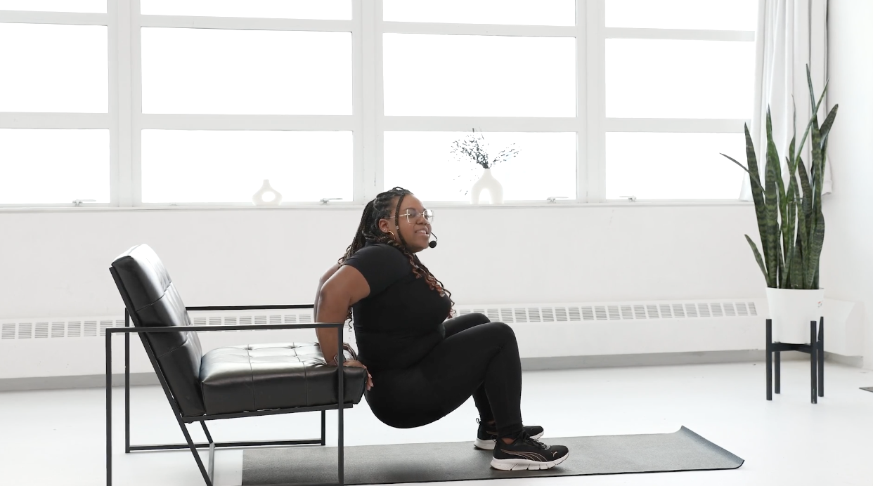 1 Min How To Do Tricep Dips