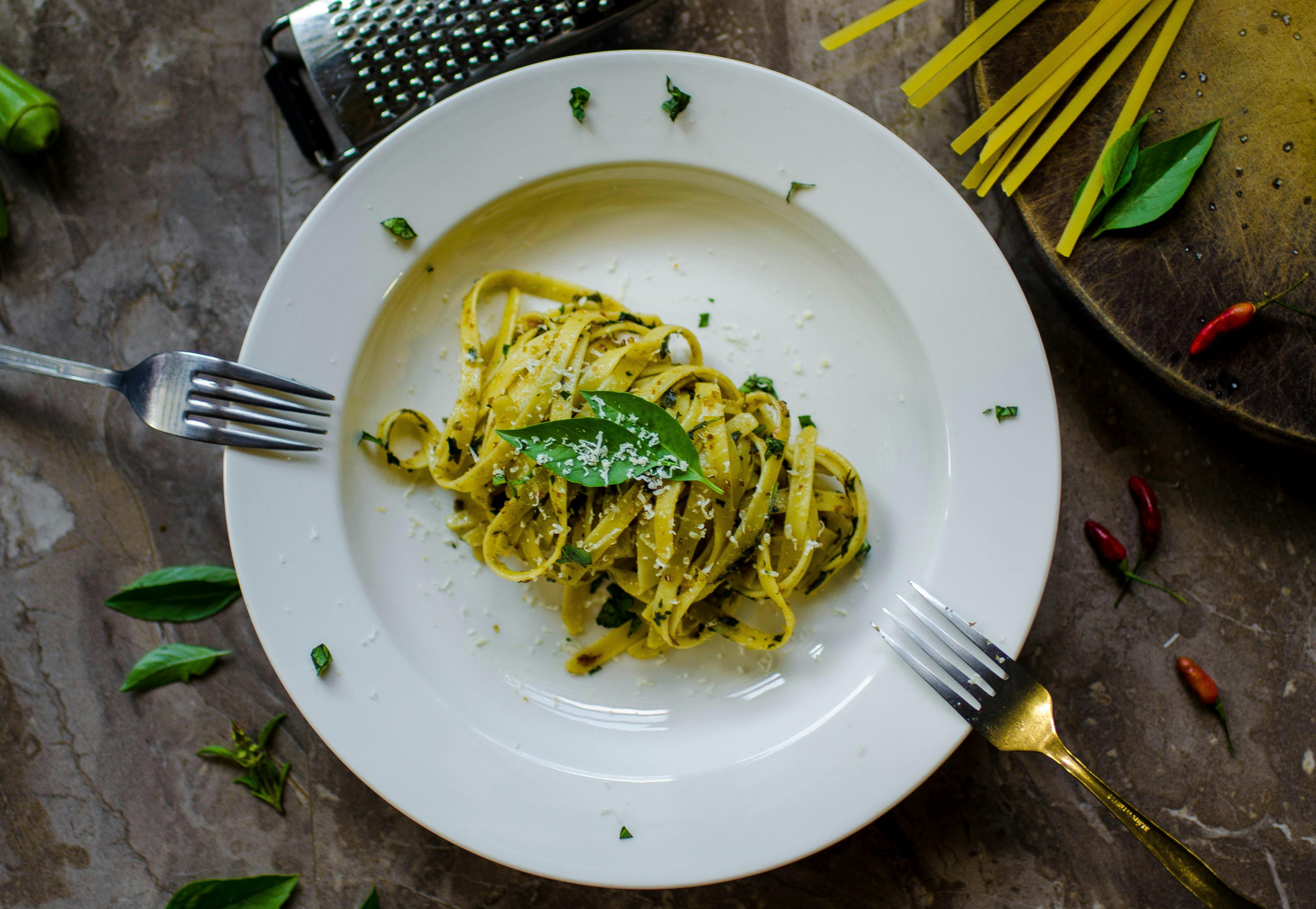 Easy Pesto Pasta