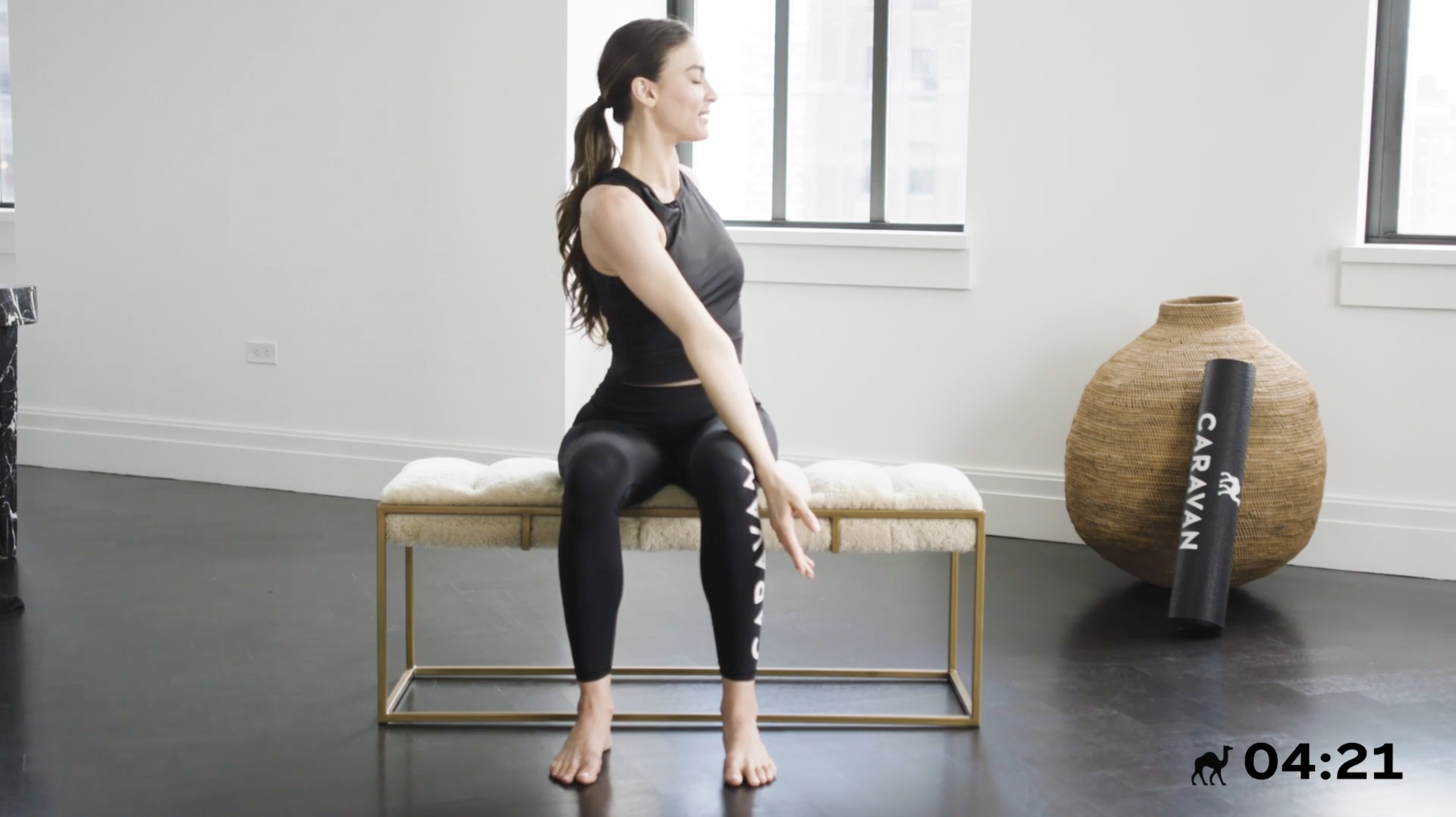 10 Min Seated Flow For The Core