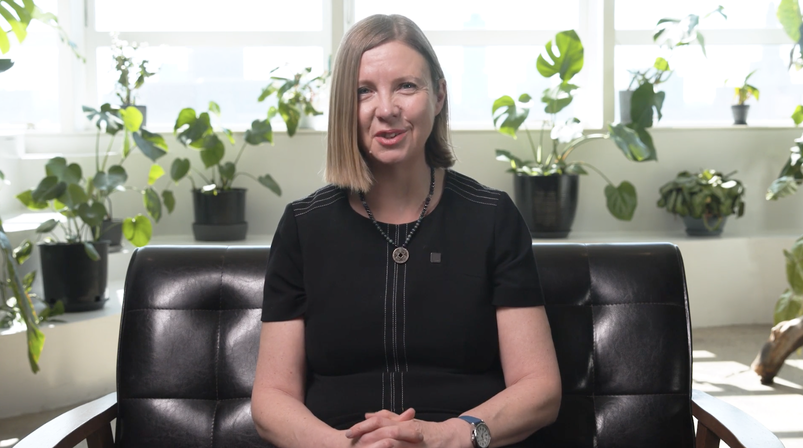 5 Min Navigating Empty Nest Syndrome