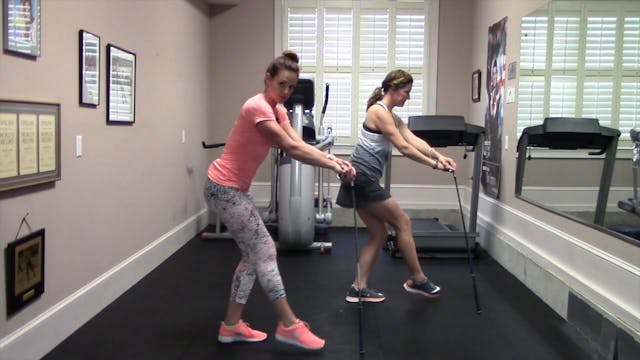 2-minute Diagonal Toe Tap