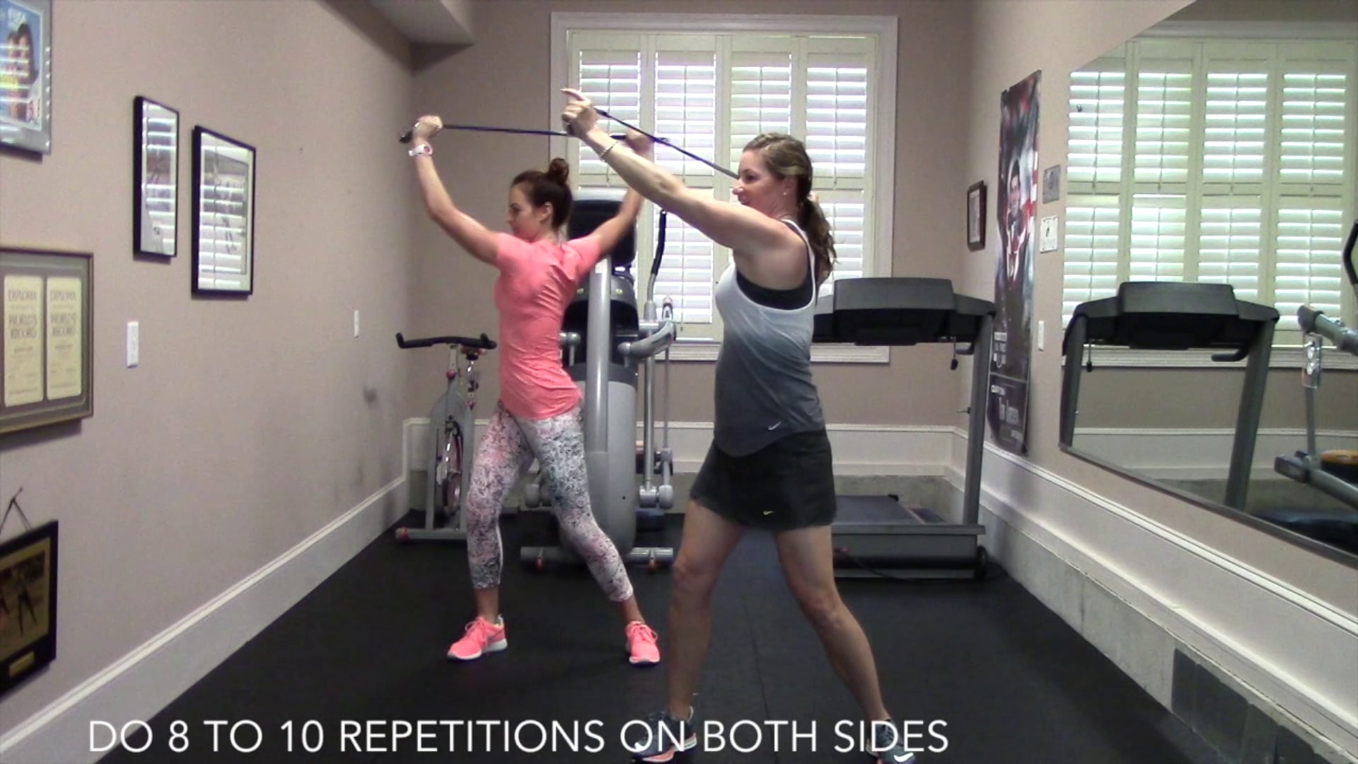 2 -minute Pivot and Twist