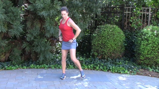 1-minute Hip Thrusts on a Ball