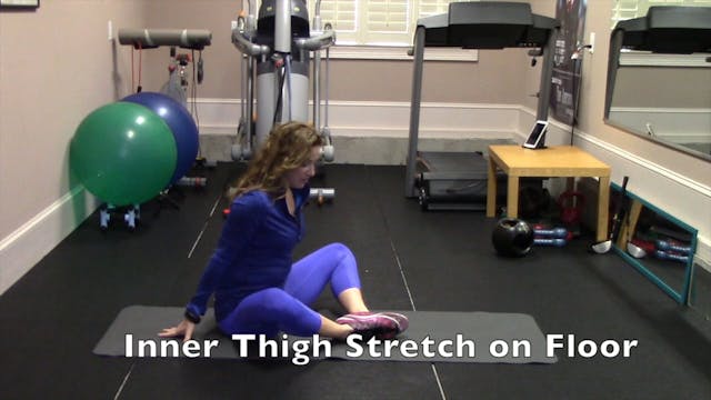 1-minute Inner Thigh Stretch on Floor
