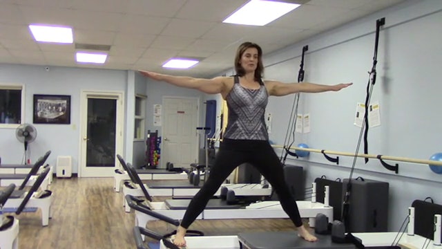 2-minute Pilates Exercises to Improve Weight Shift