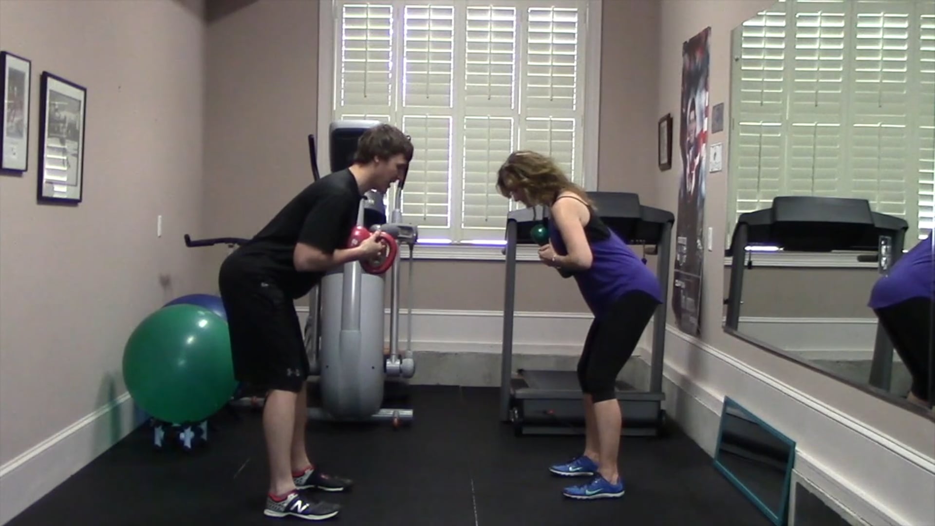 2-min Kettle Bell Hip Hinge