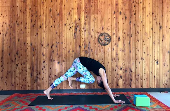 25minute Core Vinyasa- Level 1.5