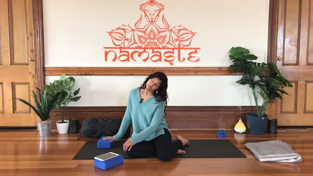 30 minute Gentle Neck Stretches, Hath...