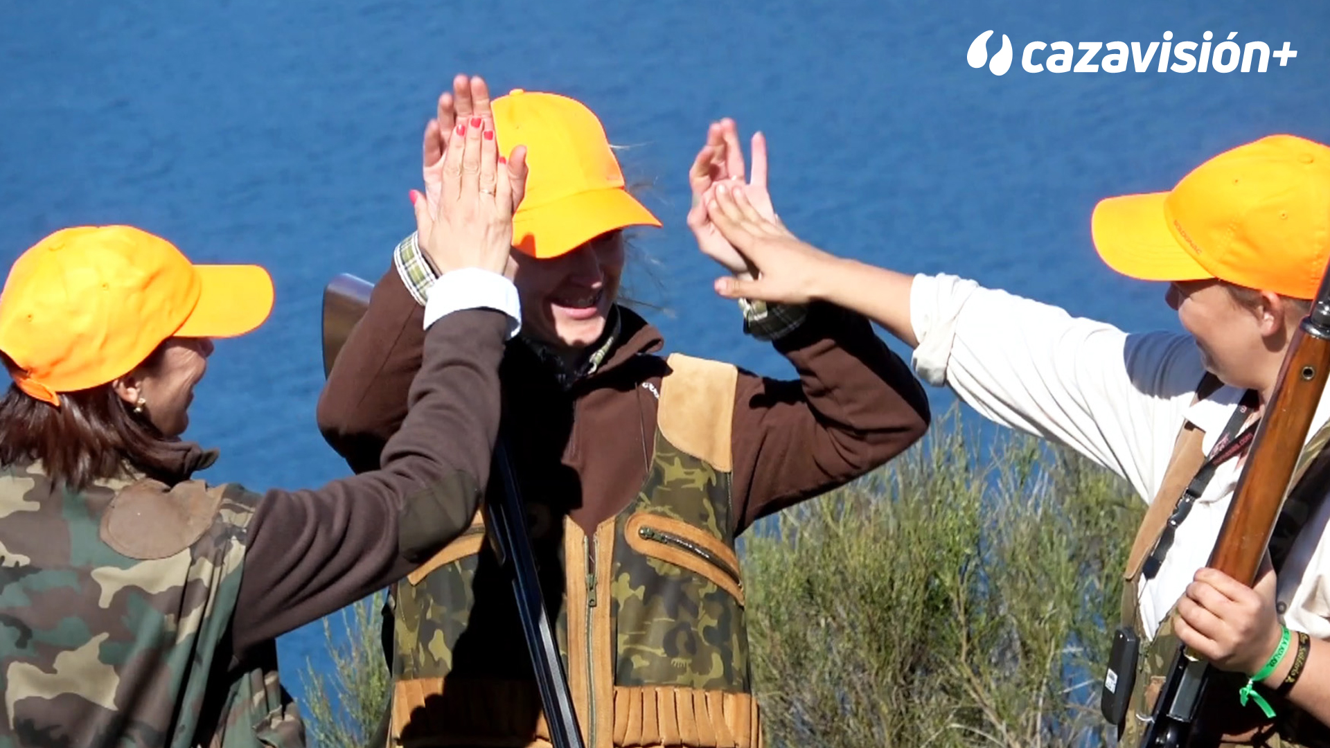 Cazadoras tras las perdices de la Atalaya