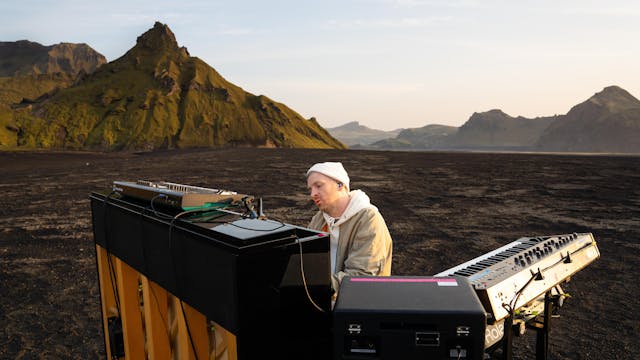 Ólafur Arnalds live from Hafursey, Ic...