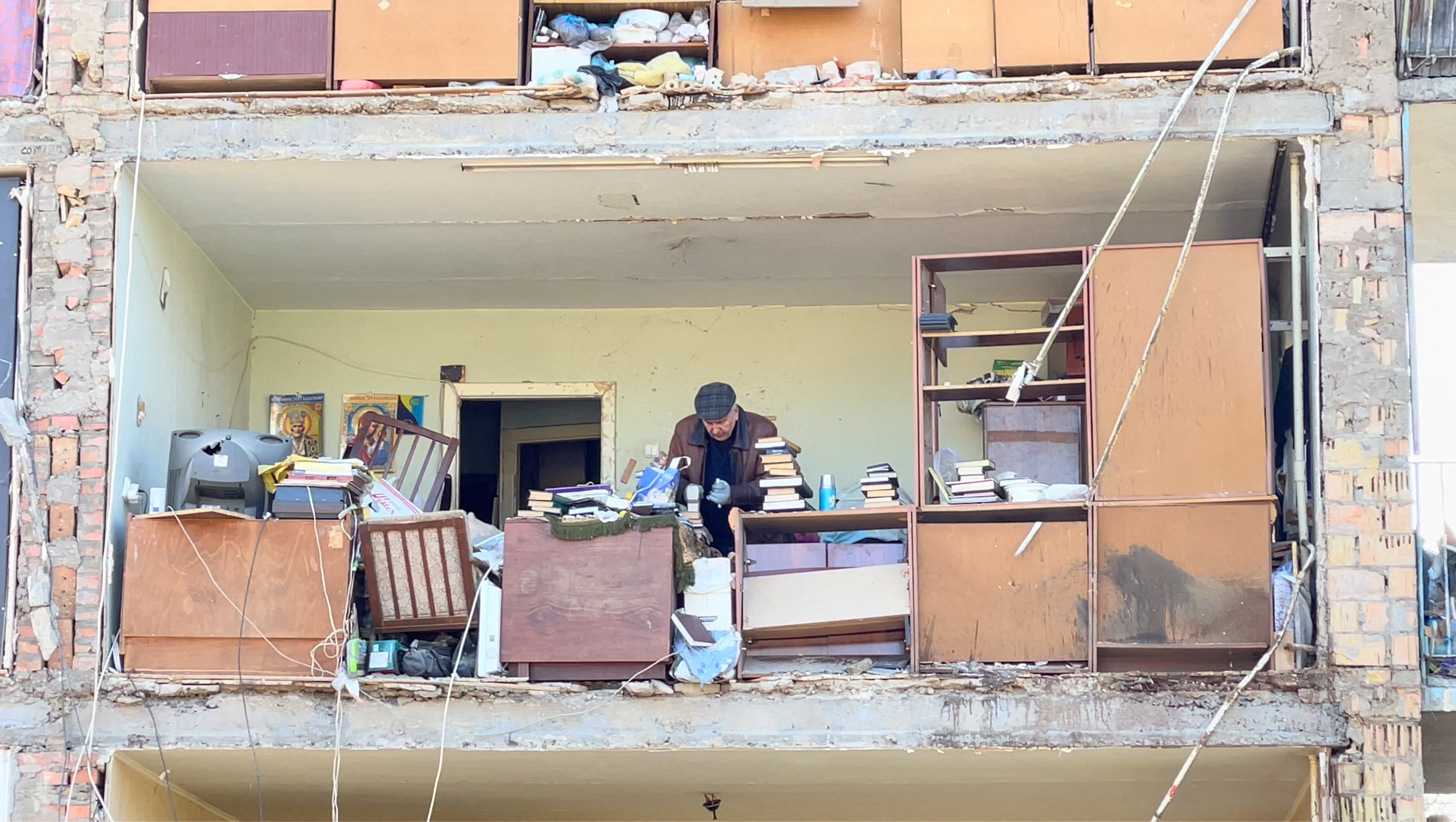 War in Ukraine & conflicts around the world