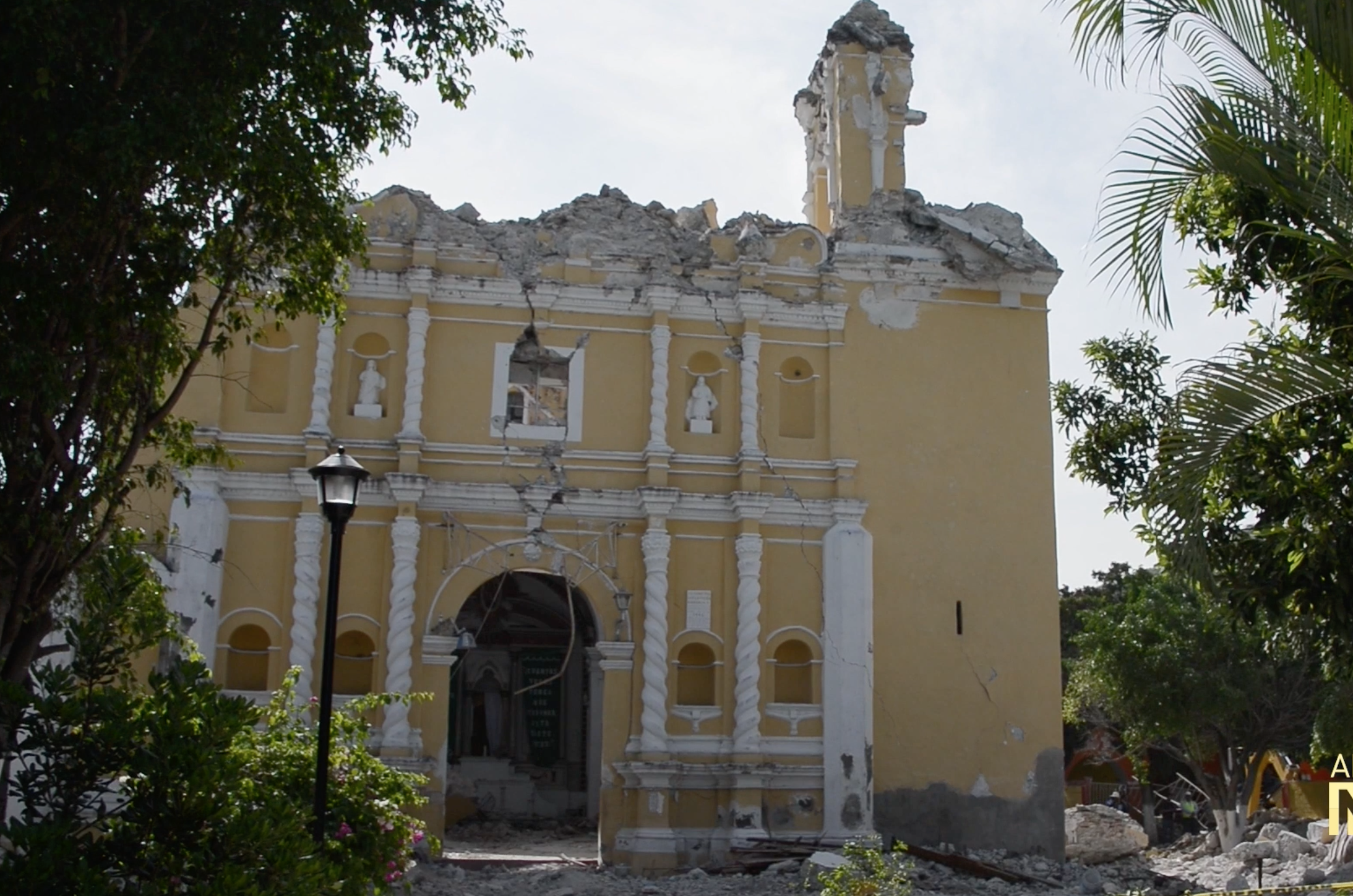 This Week on Americas Now: Mexico's  Uninhabitable Homes: Earthquake’s Impact