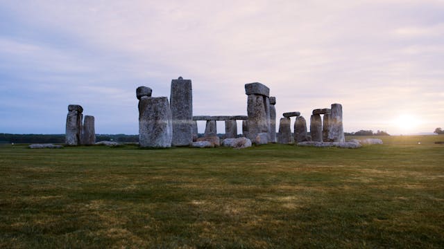 Deciphering the ancient Stonehenge ca...