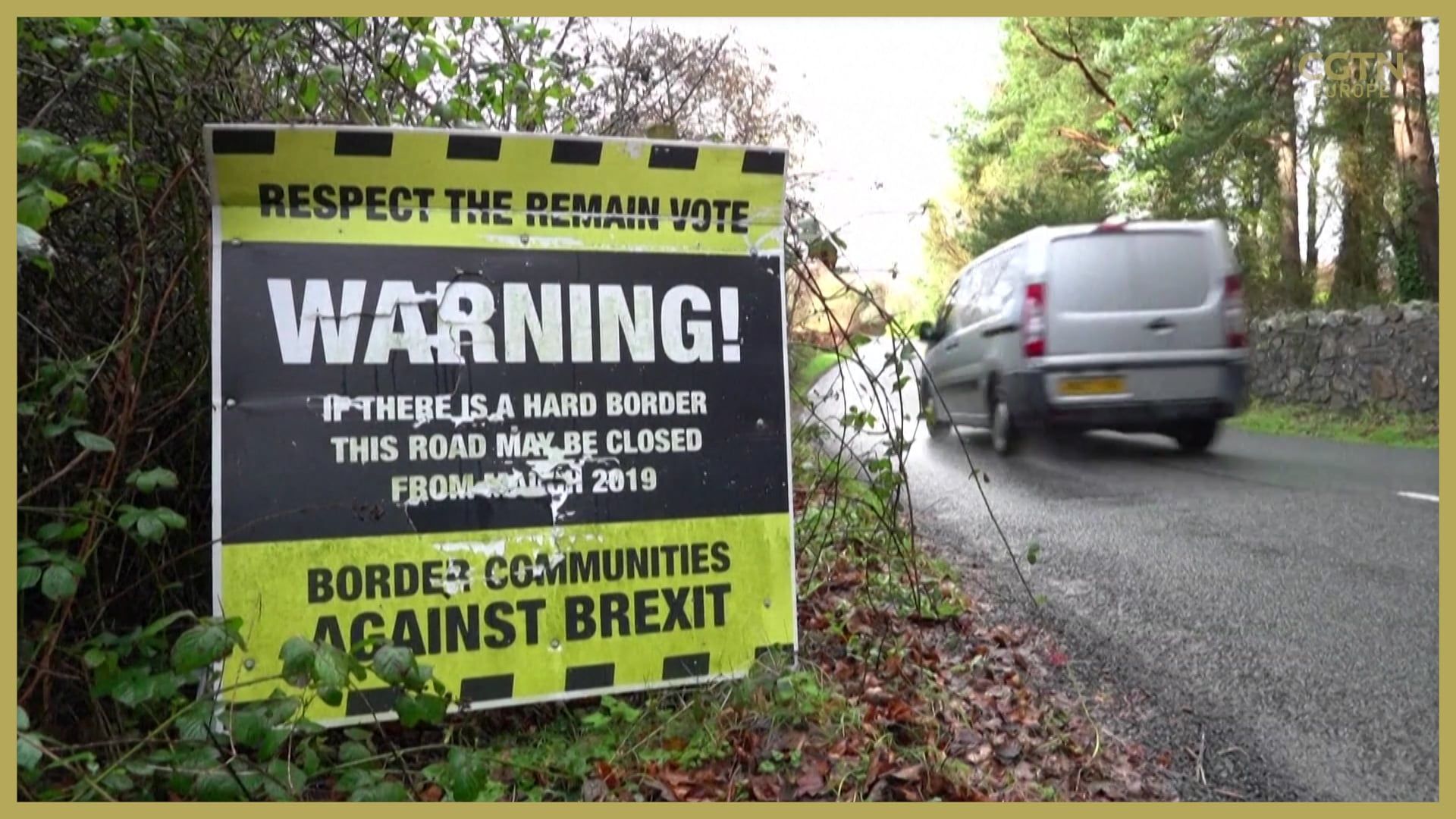 Ministers on both sides condemn violent clashes in Northern Ireland