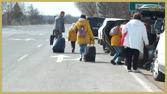 Ukrainians flee to central Europe