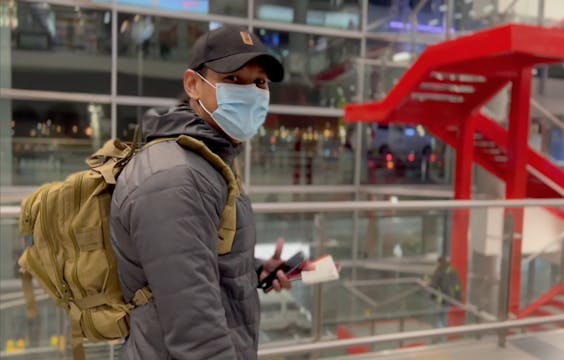 Colombian travels to defend Ukraine