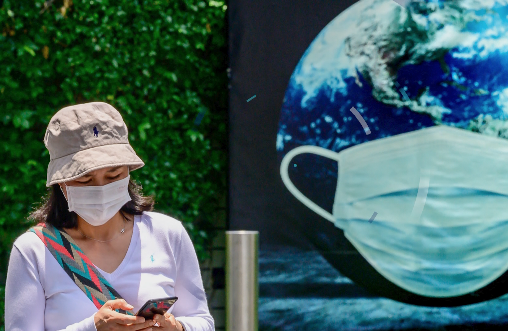 PPE kits and pollution