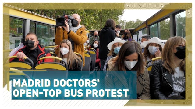Madrid doctors' open-top bus protest