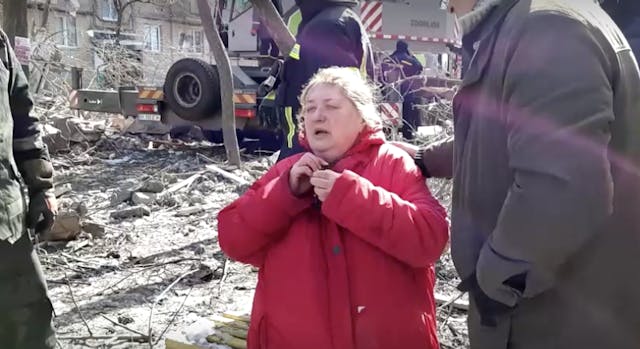 Running from Russian jets bombing houses