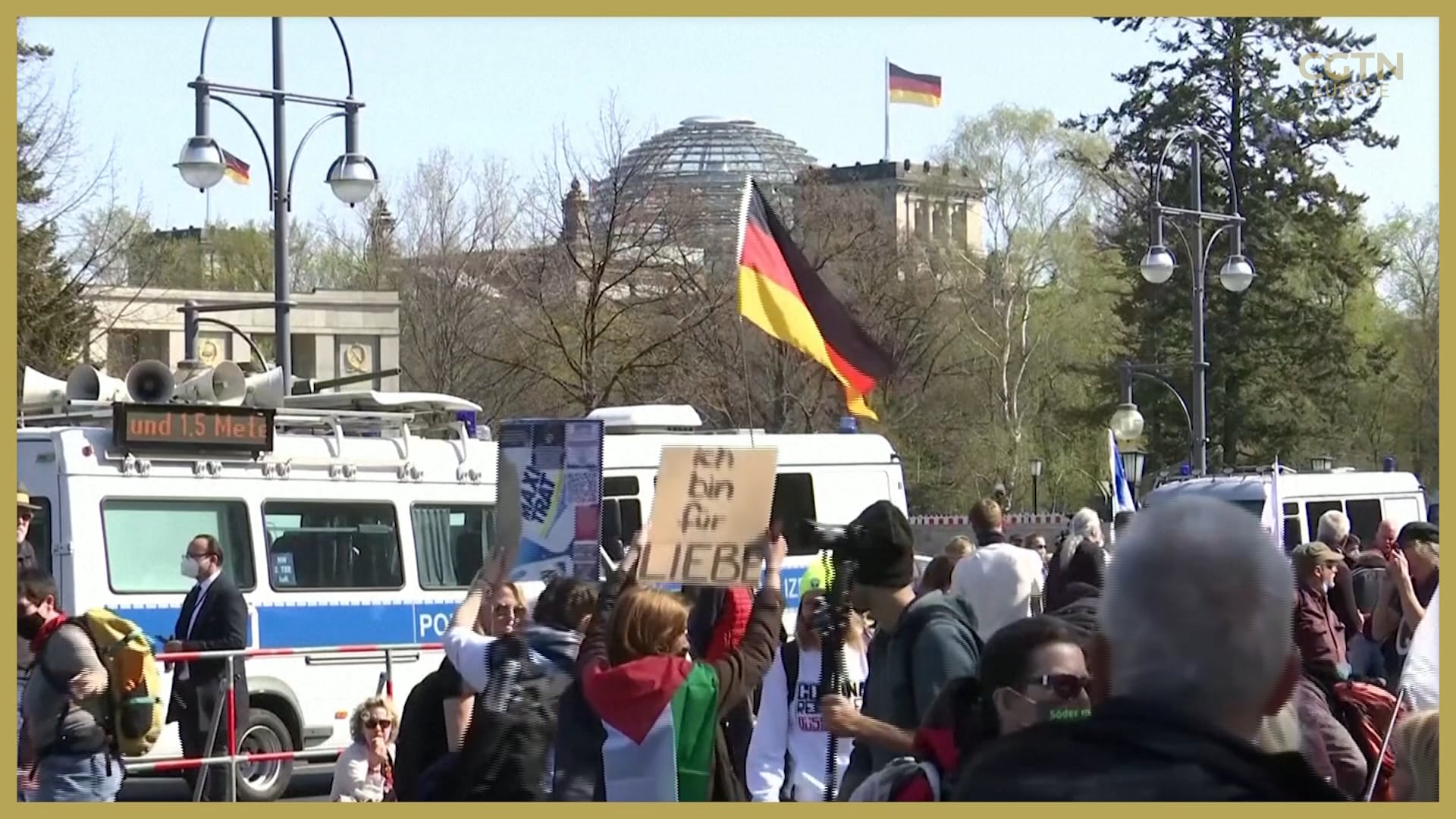 Germany approves new pandemic lockdown law