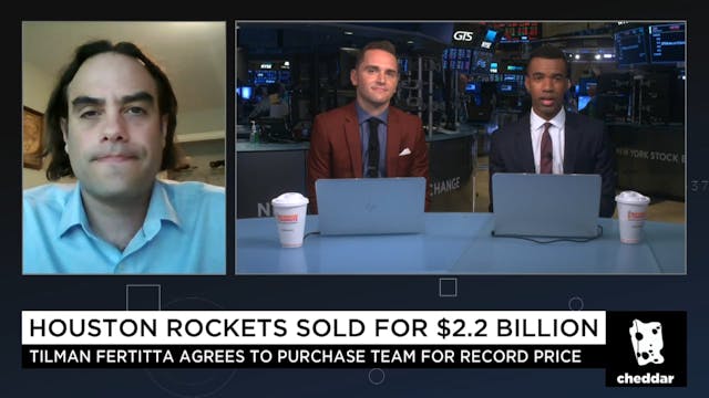 Tilman Fertitta Agrees to Buy NBA's H...