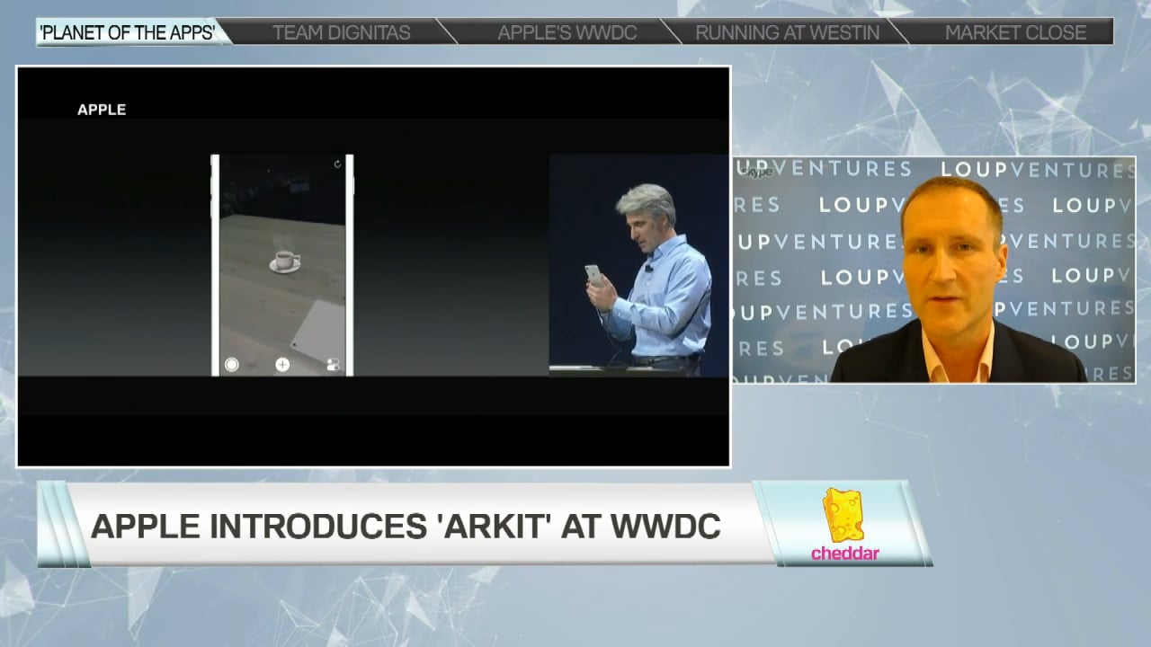 How Apple Is About to Take AR to the Next Level